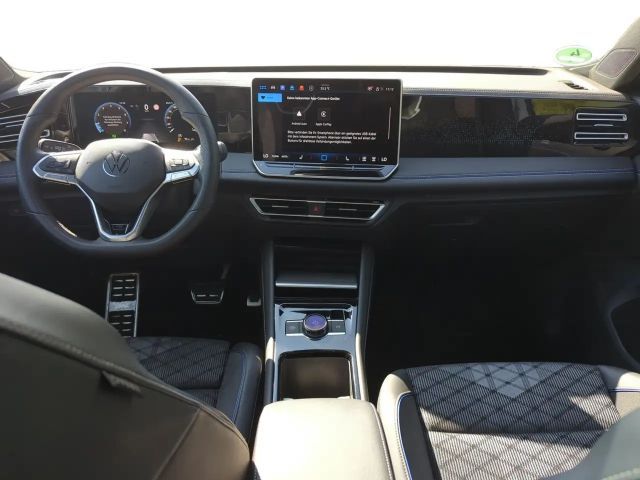 Volkswagen Tiguan 1.5 TSI DSG R-Line