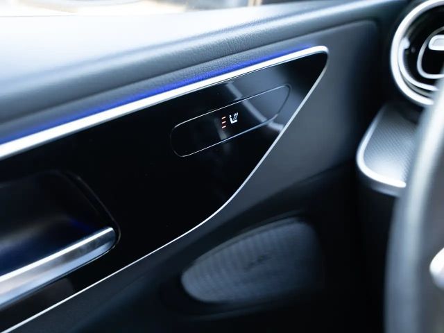 Mercedes-Benz C 200 AVANTGARDE C 200 d Estate