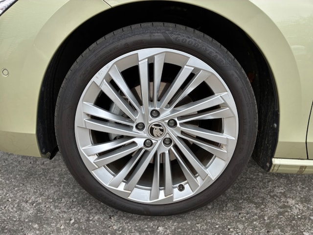 Skoda Superb Combi Selection