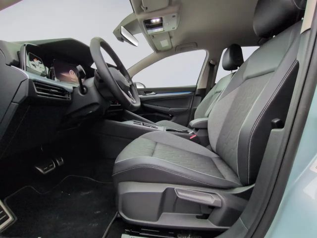 Volkswagen Golf 1.5 eTSI DSG Golf VIII Variant