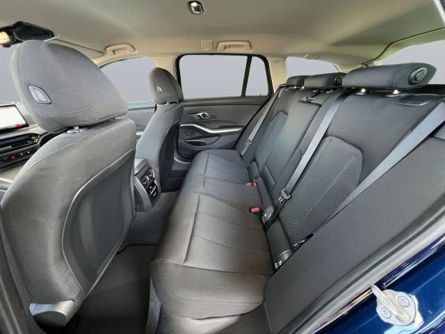 BMW 318 318i Touring