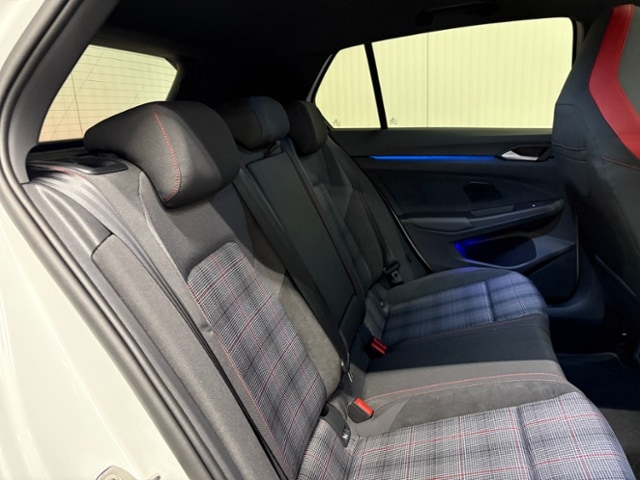 Volkswagen Golf 2.0 TSI DSG Golf VIII