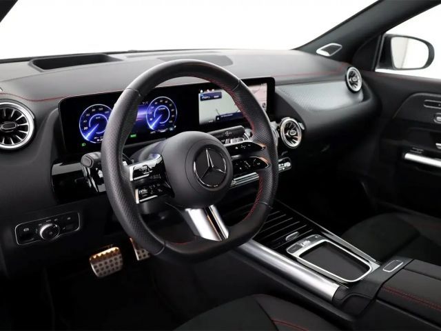 Mercedes-Benz EQA 300 4MATIC