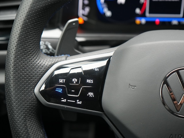 Volkswagen T-Roc T-Roc R  MATRIX PANO AHK AKRAPOVIC ACC LEDER N