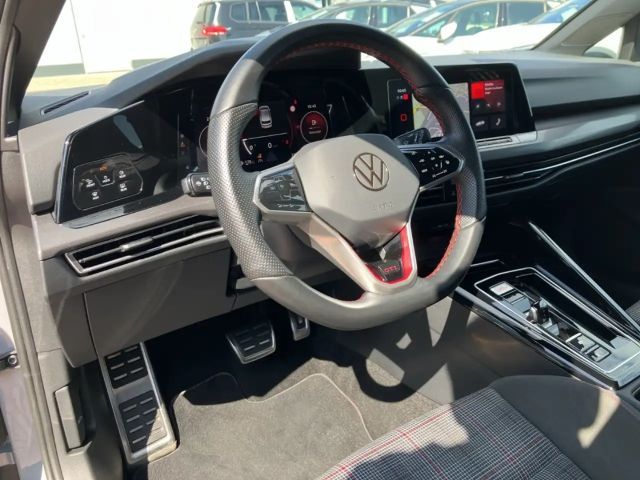 Volkswagen Golf DSG GTI Style
