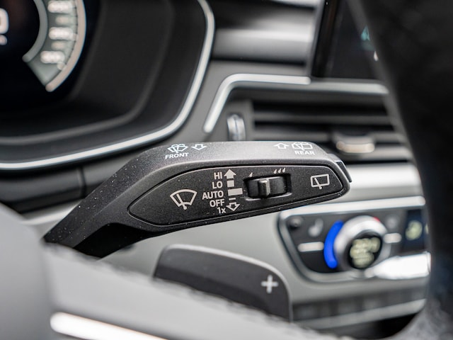 Audi A4 40 TDI Avant Quattro S-Tronic