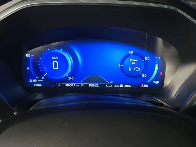 Ford Kuga Plug in Hybrid Titanium