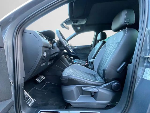 Volkswagen Tiguan 2.0 TSI DSG R-Line