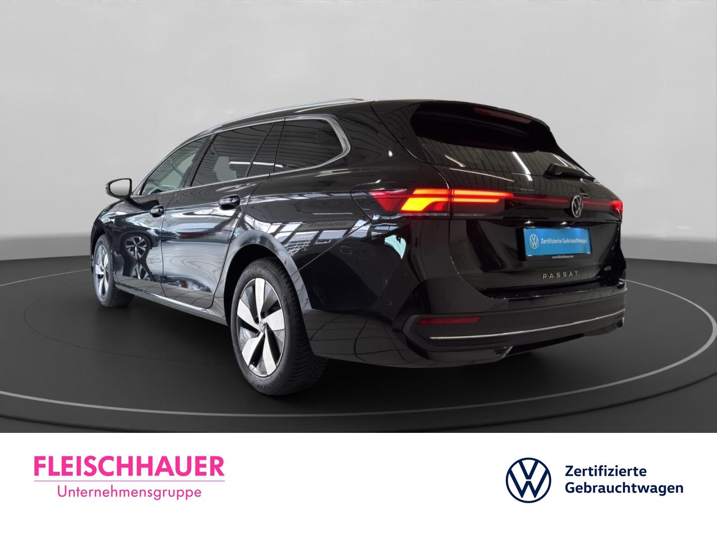 Volkswagen Passat 1.5 eTSI Business Variant