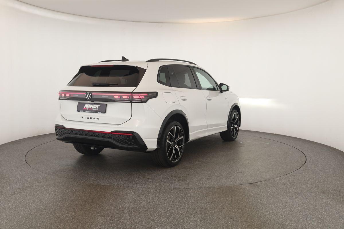 Volkswagen Tiguan 2.0 TSI DSG IQ.Drive R-Line