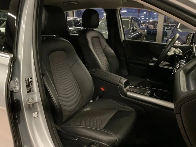 Mercedes-Benz B 200 B 200 d Progressive