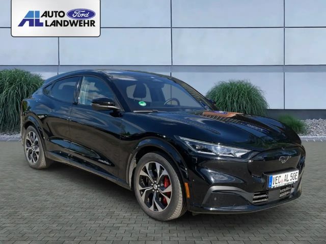 Ford Mustang Mach-E AWD Extended range
