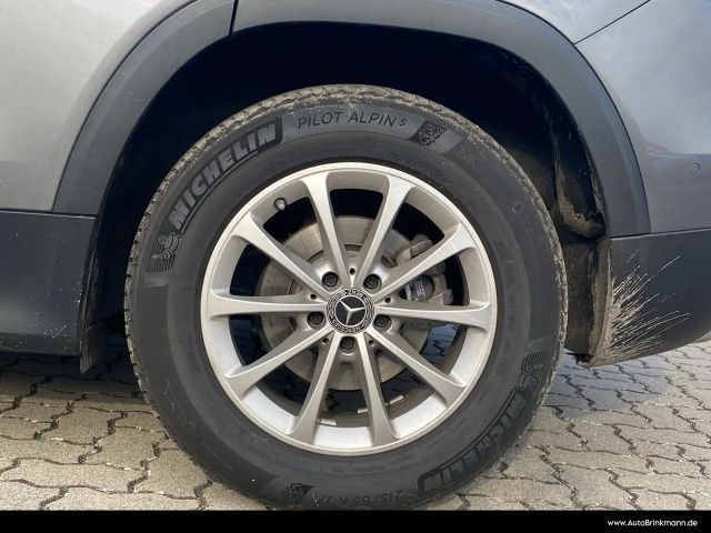 Mercedes-Benz GLB 200 Progressive