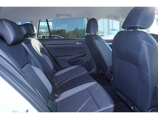 Volkswagen Golf 1.5 TSI Golf VIII Variant