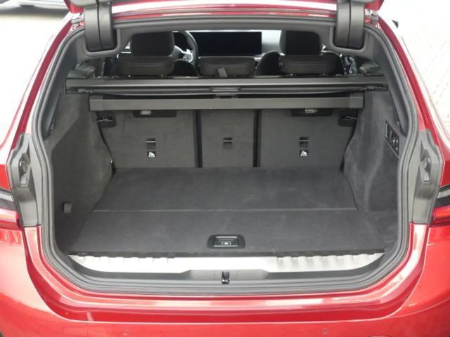 BMW 330 330e M-Sport Touring