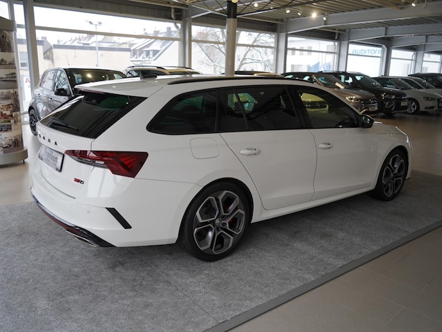 Skoda Octavia 2.0 TSI Combi RS