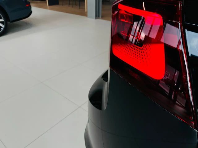 Volkswagen Golf DSG GTI Golf VIII IQ.Drive