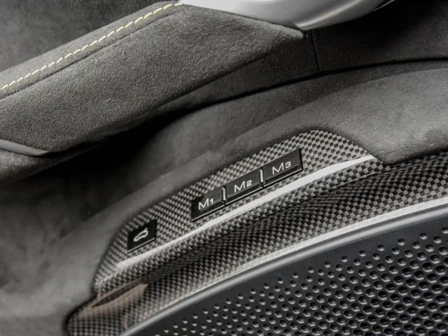 Ferrari Roma *NOVITEC*F. ADAS*MAGNE*P.DISPLAY*SMARTPHONE