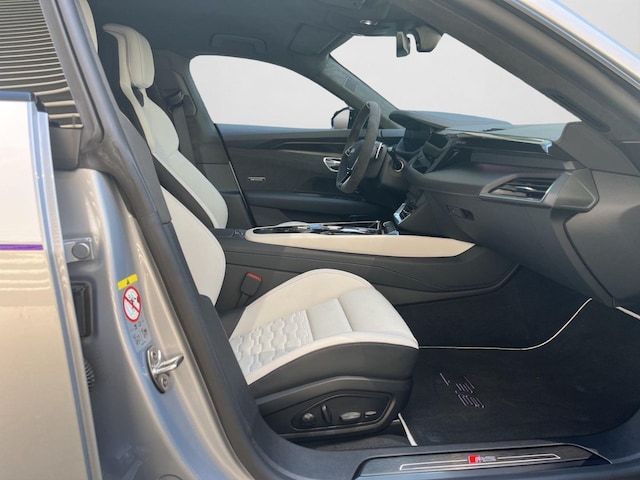 Audi RS e-tron GT Quattro