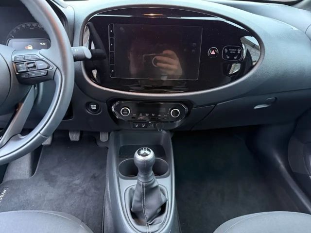 Toyota Aygo X Business Hatchback