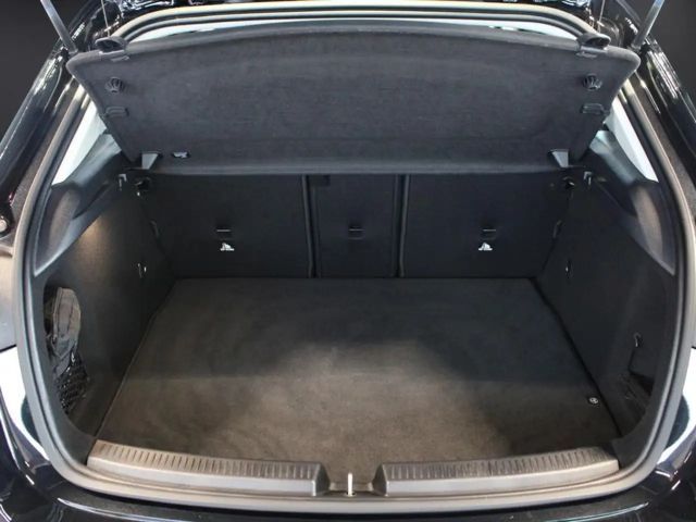 Mercedes-Benz A 180 Premium Progressive