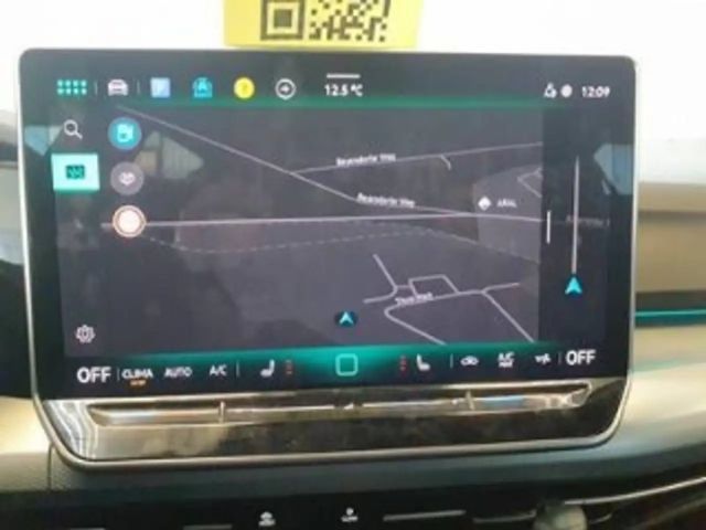 Volkswagen Golf 1.5 eTSI DSG Golf VIII