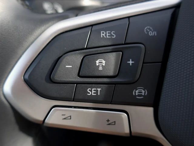 Volkswagen T-Roc 1.5 TSI DSG Style