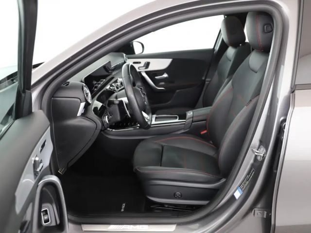 Mercedes-Benz A 35 AMG 4MATIC AMG Line