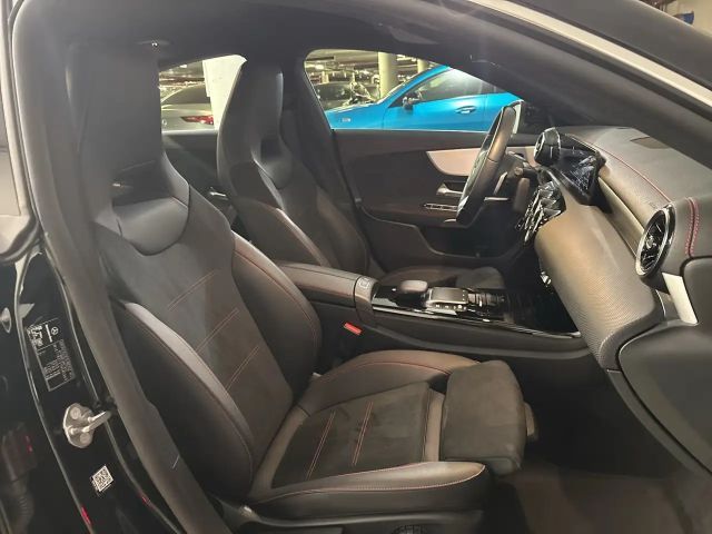 Mercedes-Benz CLA 200 CLA 200 d Coupé