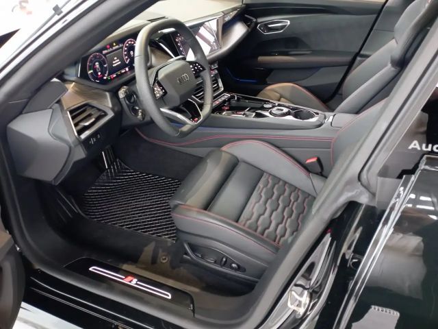 Audi e-tron GT Audi S e-tron GT