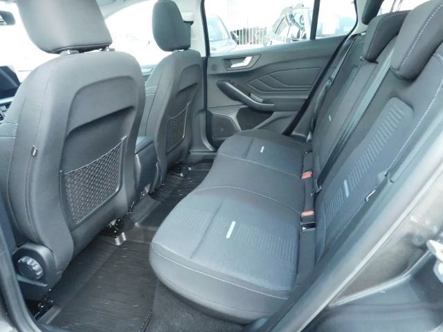 Ford Focus Active Wagon