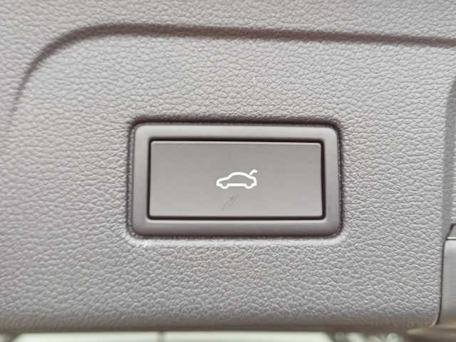 Volkswagen Touran Touran 1.5   CL   BT110 TSID7F