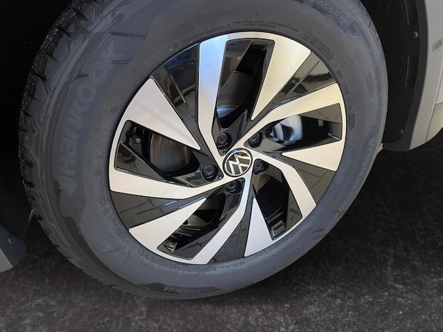 Volkswagen Tiguan 1.5 eTSI DSG