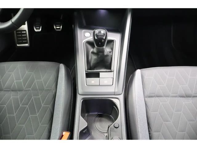 Volkswagen Golf 1.5 TSI Golf VIII