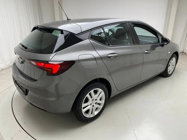 Opel Astra Edition