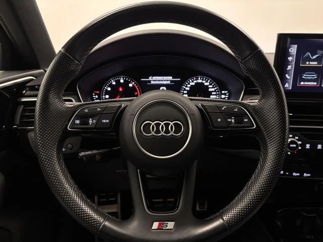 Audi A4 S-Line