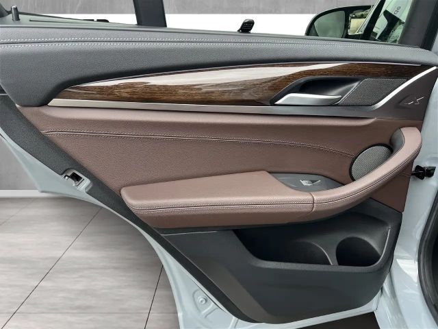 BMW X3 40d Head-Up HK HiFi DAB LED WLAN RFK PDC