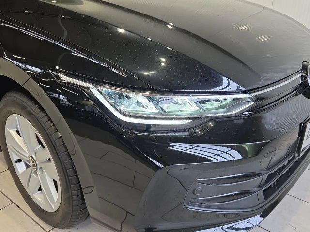 Volkswagen Golf DSG Life