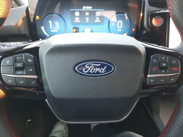 Ford Puma EcoBoost ST Line