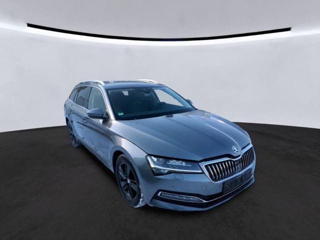 Skoda Superb 2.0 TSI Combi