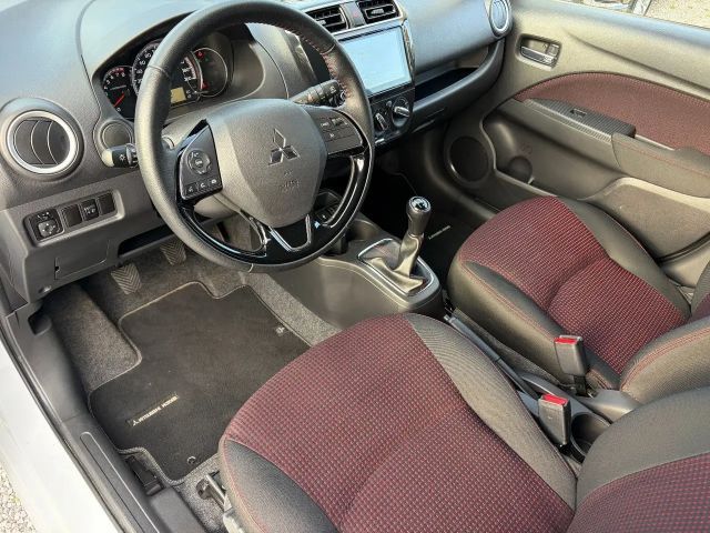 Mitsubishi Space Star Star