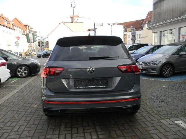 Volkswagen Tiguan DSG R-Line Style