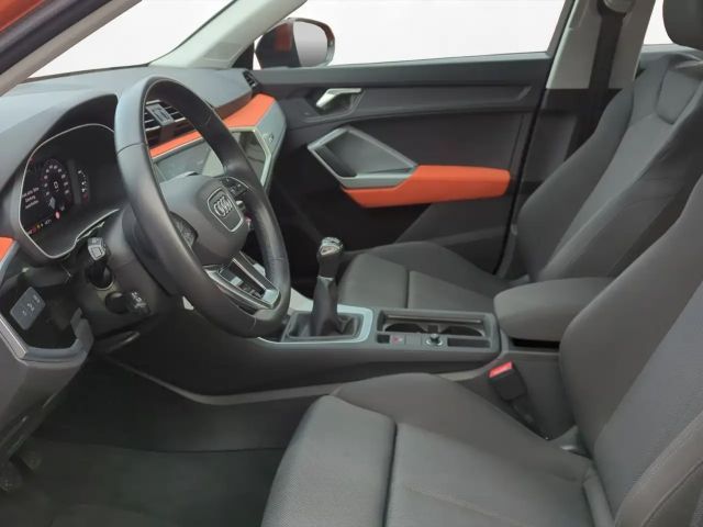 Audi Q3 35 TDI S-Line