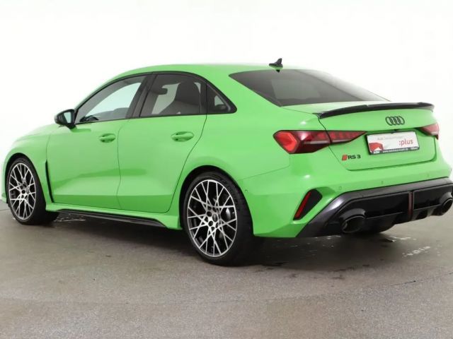 Audi RS3 Quattro S-Tronic Sedan