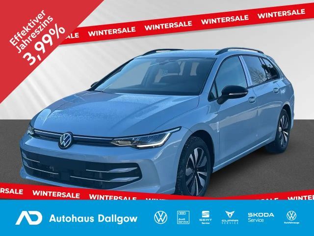 Volkswagen Golf Life Variant