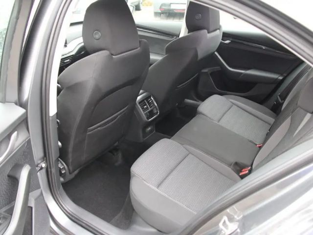 Skoda Octavia Selection
