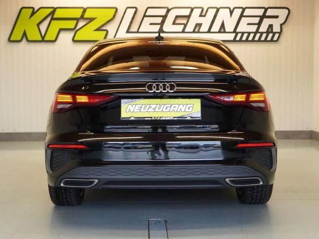 Audi A3 30 TDI S-Tronic Sedan