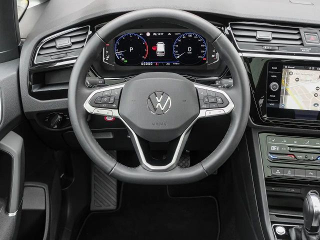 Volkswagen Touran 1.5 TSI DSG Highline