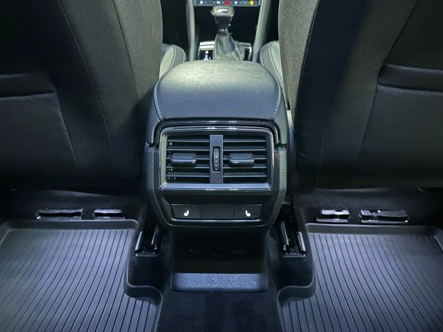 Skoda Karoq 1.5 TSI Tour