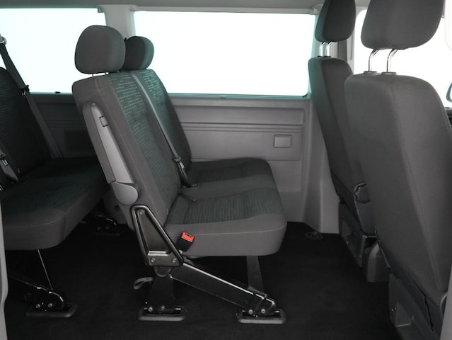 Volkswagen Caravelle 2.0 TDI DSG Lang T6